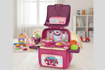 balo-nha-bep-lotso-cho-be-nhap-vai